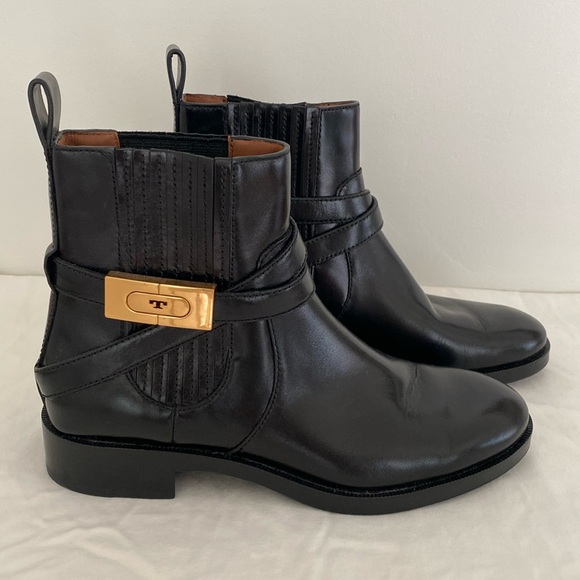 Tory Burch T-hardware chelsea boot black size 6 EUC - Picture 5 of 14